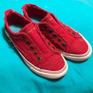 Blowfish tennis shoes